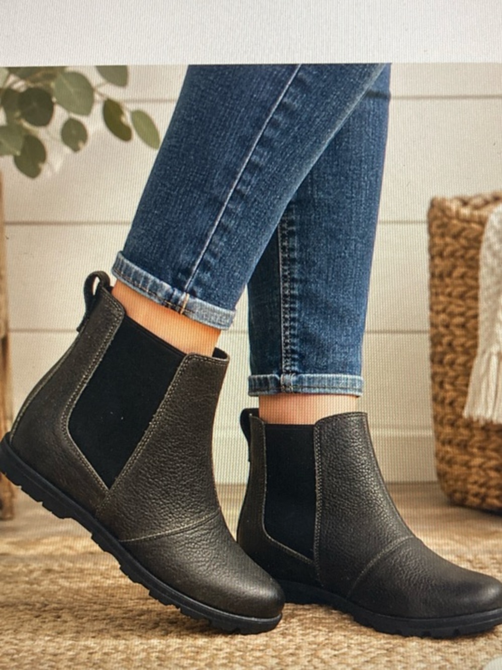 SOREL Joan of Arctic Waterproof Wedge Chelsea Boots - Black Leather (Size 8